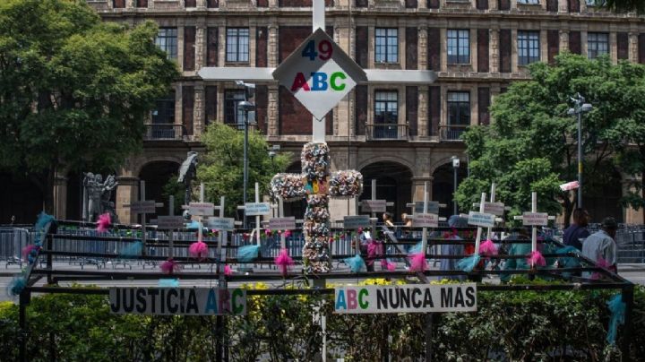 Socia de Guardería ABC detenida en EU; fijan fecha de audiencia