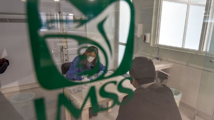 Ciberataque: venden base de datos de pensionados del IMSS en “dark web”
