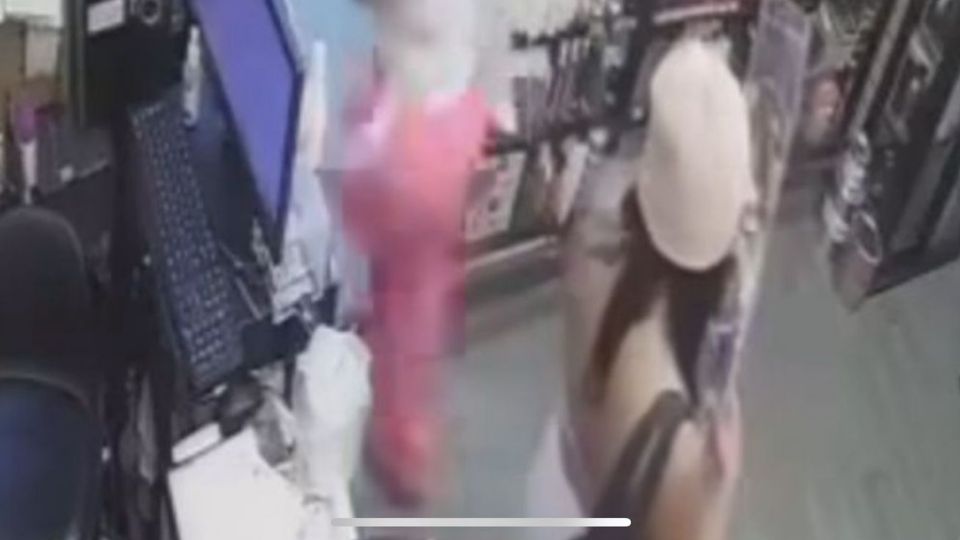 En el centro de León roban hasta cosméticos y extensiones para el cabello