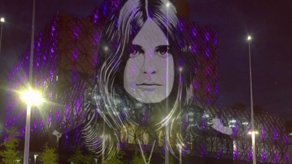 Dio un último concierto días antes de su muerte