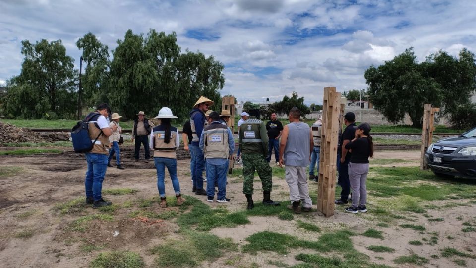 Donde quedará la estación hay casas y fraccionamientos