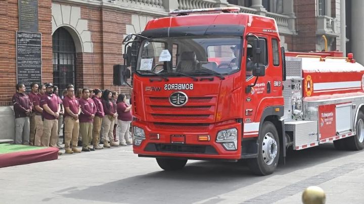 Refuerzan parque vehicular de Tlalnepantla con nuevas unidades
