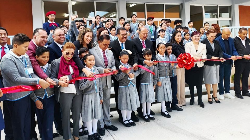 Autoridades de gobierno y del sindicato de maestros inauguran formalmente el ciclo escolar 2024-2025