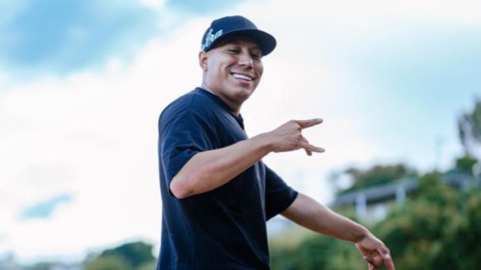 A causa de una lesión