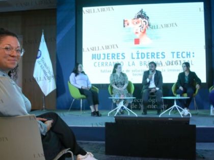 Mujeres líderes llaman a cerrar la brecha digital con apoyo de hombres