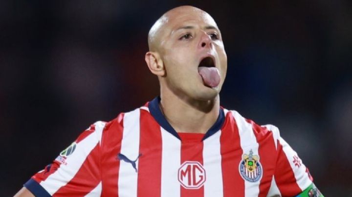 "Chicharito" Hernández dejaría a las Chivas por un equipo europeo