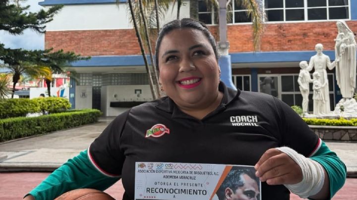 Una mujer sin límites: Xóchilt Romero, entrenadora con ceguera de básquet y voleibol infantil