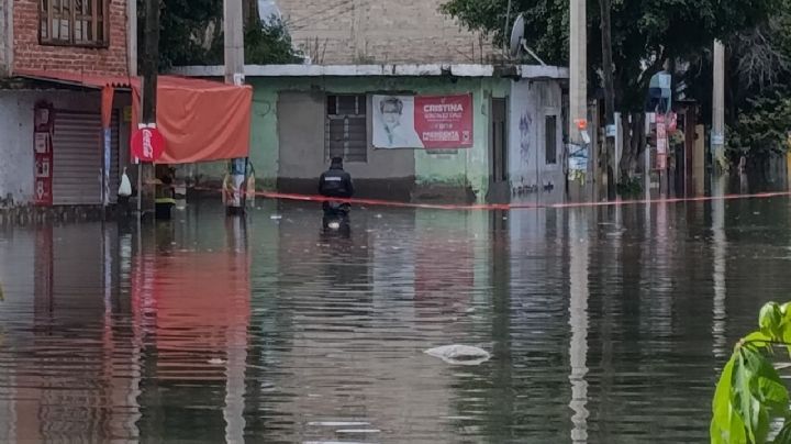 Inundaciones en Edomex: en Los Reyes La Paz afecta viviendas y hospital