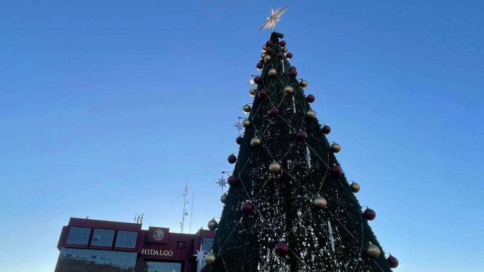 Uno de los proveedores tuvo un contrato de 21 millones de pesos para adornos navideños