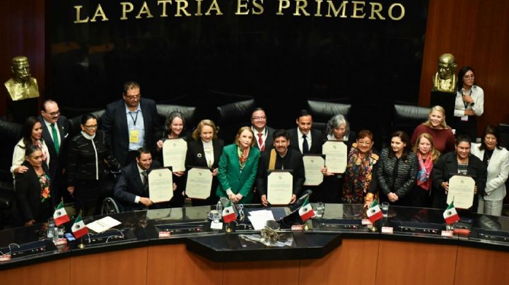 Tragicomedia institucional