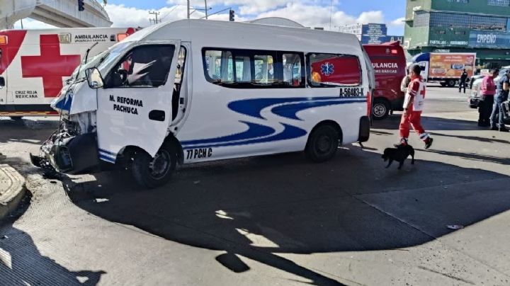 ¿Cuál es la ruta y paradas de la combi que chocó ayer y dejó dos pasajeros muertos?