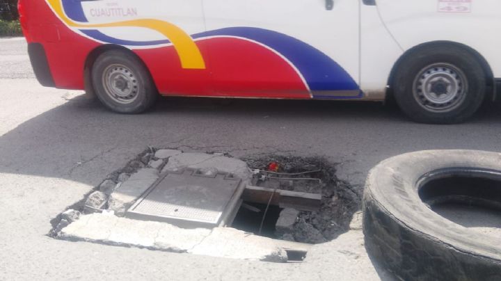 Colapsan baches Edomex; gobernadora pide perdón