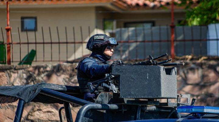 Ataque armado contra escoltas de la nieta de Rocha Moya; hay heridos y un autobús baleado