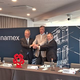 Citi cierra venta de 25% de Banamex a Chico Pardo