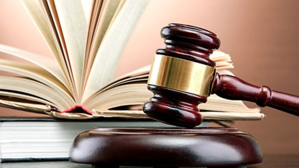 El juez recomendó alejar a la menor de edad de su vivienda, en lugar del agresor