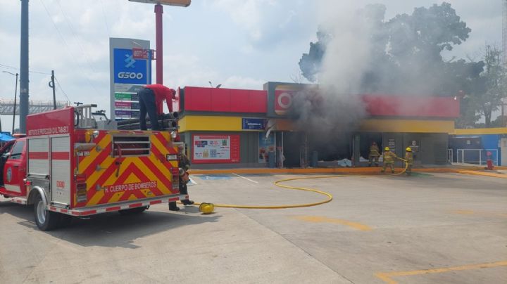 Grupos armados incendian tiendas en Villahermosa, Tabasco