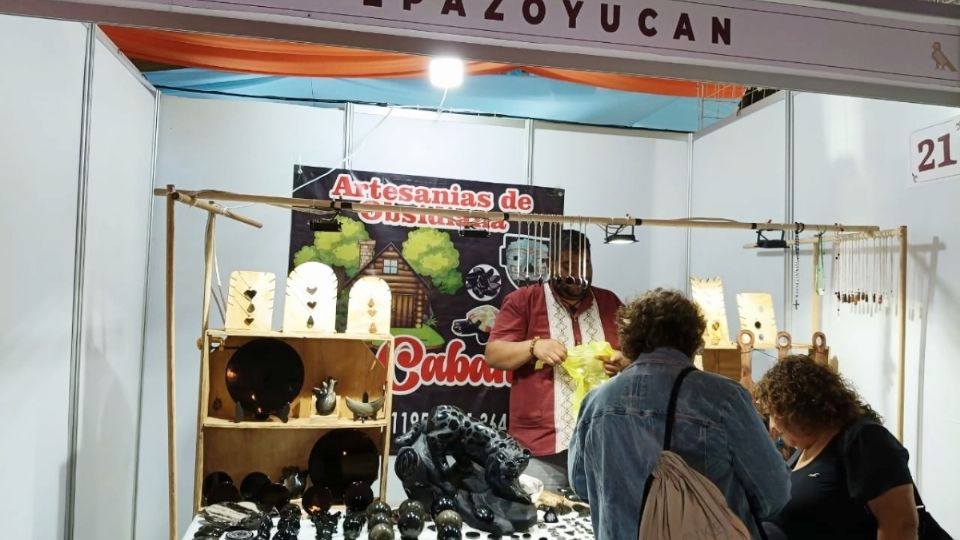 Impulsan la venta de artesanías en la Feria de Pachuca