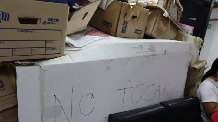 Investigación por venta de plazas provoca relevo en la dirección del IEBEM