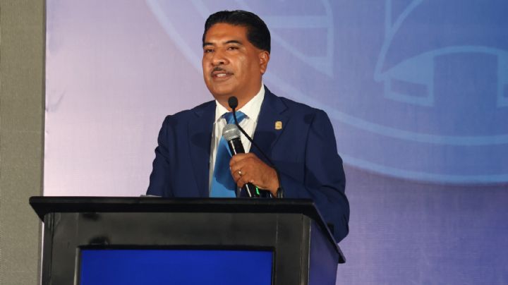 Roberto García Urbano rinde su primer informe en Purísima