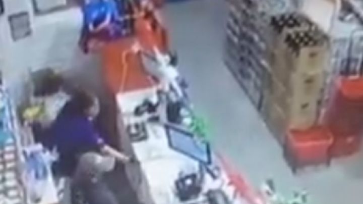 Asaltan tienda Bara de la colonia San Marcos, en León |VIDEO