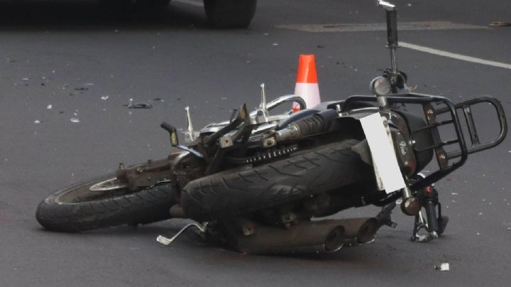 Un motociclista murió en circuito interior; fue impactado por un vehículo