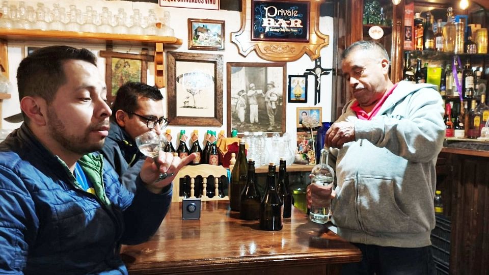 Es una marca tradicional de vinos y licores de Marcos Tepetitla
