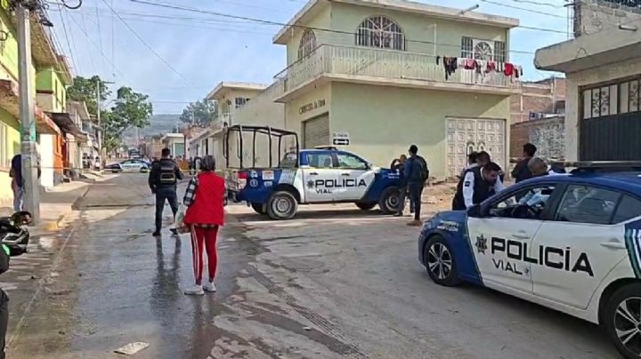 Estaba barriendo cuando una camioneta a exceso de velocidad la atropelló