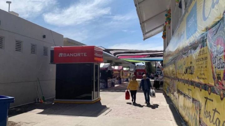 ¿Dónde están los cajeros automáticos en la Feria de León?