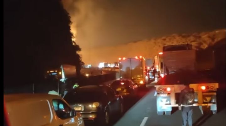 Cerrada la México-Querétaro: explota pipa a la altura de Tepeji del Río