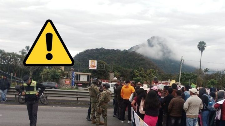 VIDEO: Manifestación en la autopista Orizaba-Puebla por docentes comunitarios