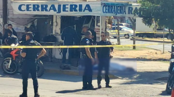 Matan a cerrajero frente a su hijo en León; también murió su perrita