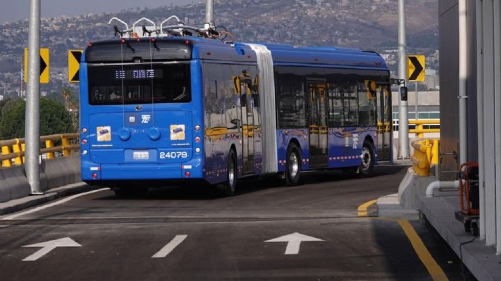 Trabajadores tranviarios posponen huelga en Cablebús, Trolebús y Tren Ligero