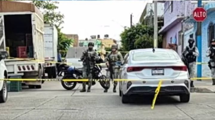 Sicarios entran a una casa y asesinan a balazos a 2 hombres, en Salamanca