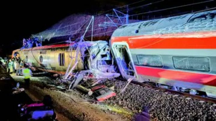 Descarrilan dos trenes de alta velocidad al sur de España; van 21 muertos