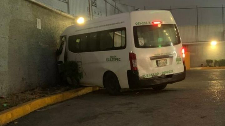 Choca unidad de transporte público en Tlalnepantla; hay 14 heridos