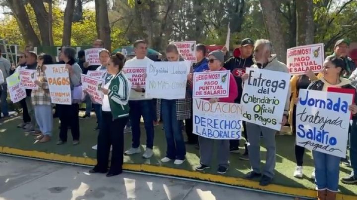 Maestros del Tecnológico de Celaya se manifiestan por retraso en el pago de su quincena