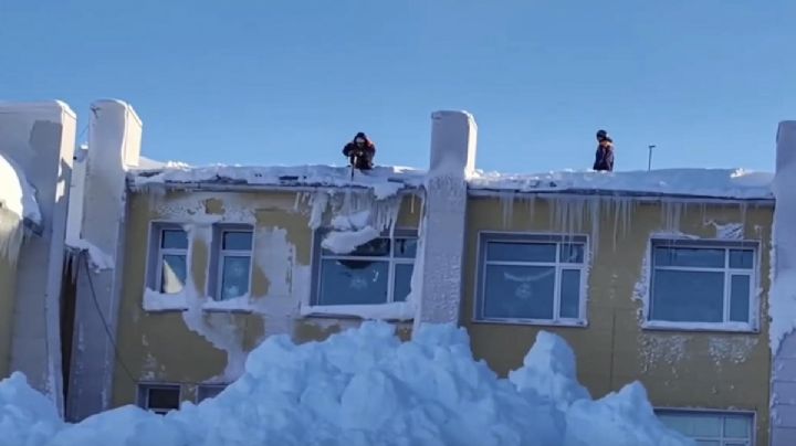 Imágenes de Kamchatka, la ciudad rusa sepultada tras intensa nevada