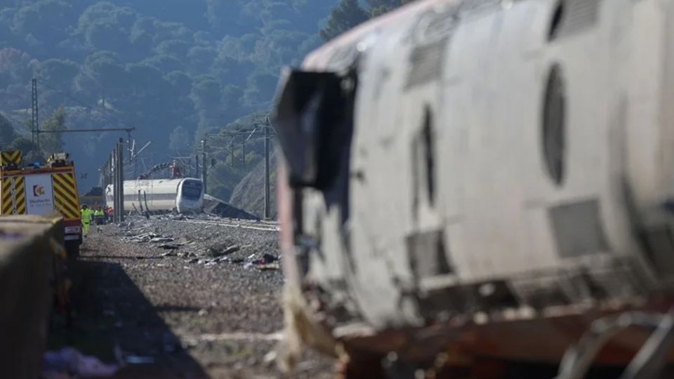La preocupación por la seguridad ferroviaria aumentó tras registrarse un nuevo accidente la noche del martes en Gélida, Cataluña