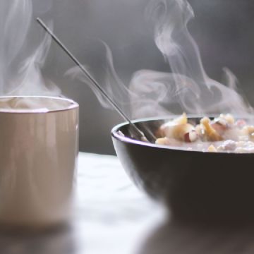 Foto descriptiva de: ¿Por qué la comida sabe mejor cuando hace frío? Esto dice la ciencia