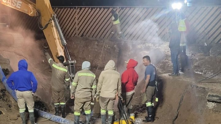 Vuelve a dañarse tubería de Sapal en Hermanos Aldama