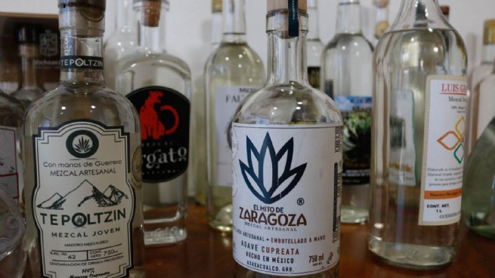Aseguran botellas de tequila en operativo federal sobre Carretera Nacional en Monterrey