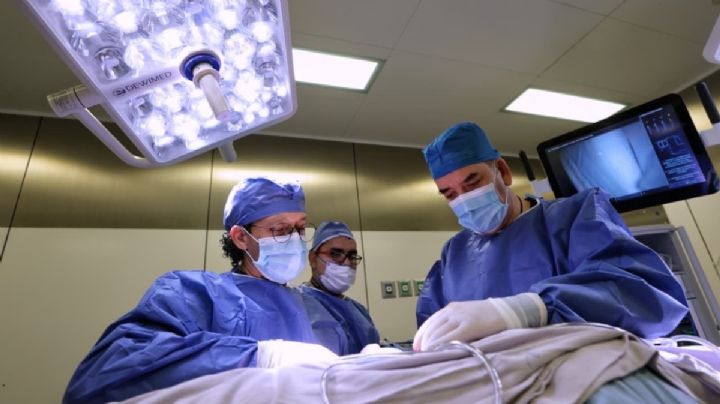 La mano robótica Da Vinci que opera enfermos de cáncer en Guanajuato