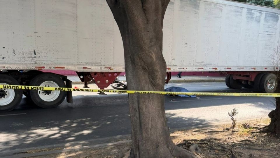 El accidente provocó el cierre de la circulación en el sentido sur a norte de la avenida de las Granjas