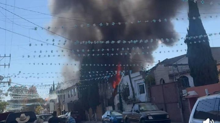 Se incendia maderería en el municipio de Tultepec, Edomex