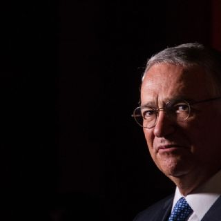 TV Azteca alcanza acuerdo con gobierno para liquidar deuda con el SAT