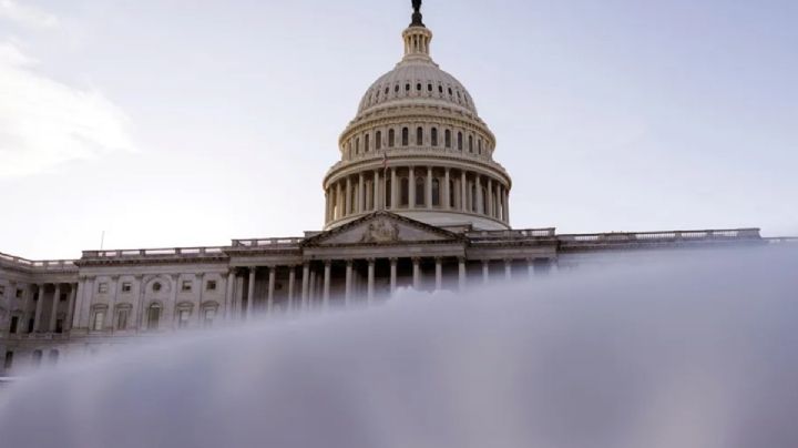 Senado de EU amarra preacuerdo para evitar cierre de gobierno