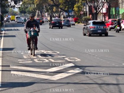 Obras en Eje 3 Sur reducen el carril bus-bici y violan la norma