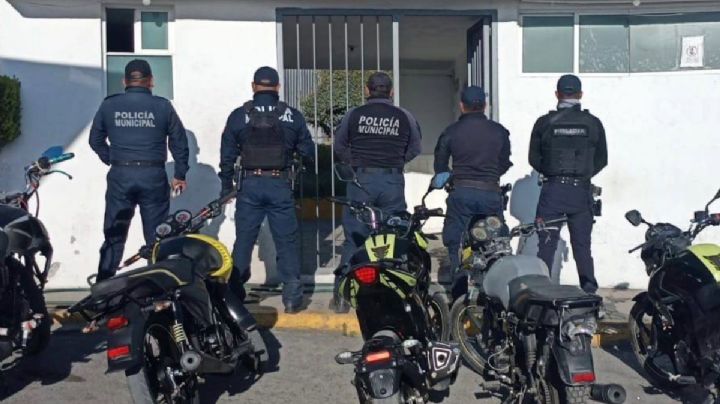 Aseguran 5 motocicletas y un auto con reporte de robo en Mineral de la Reforma
