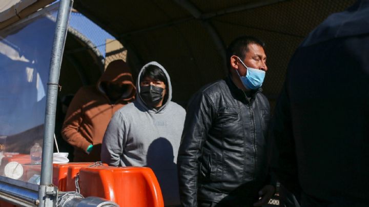 Migrantes mexicanos denuncian falta de acompañamiento ante embestida de Trump