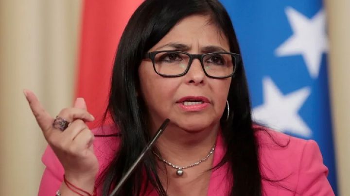 Delcy Rodríguez decreta siete días de duelo en honor a «jóvenes mártires» que defendieron a Nicolás Maduro